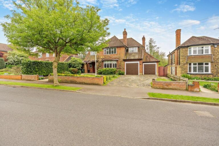 Westbury Road, Northwood