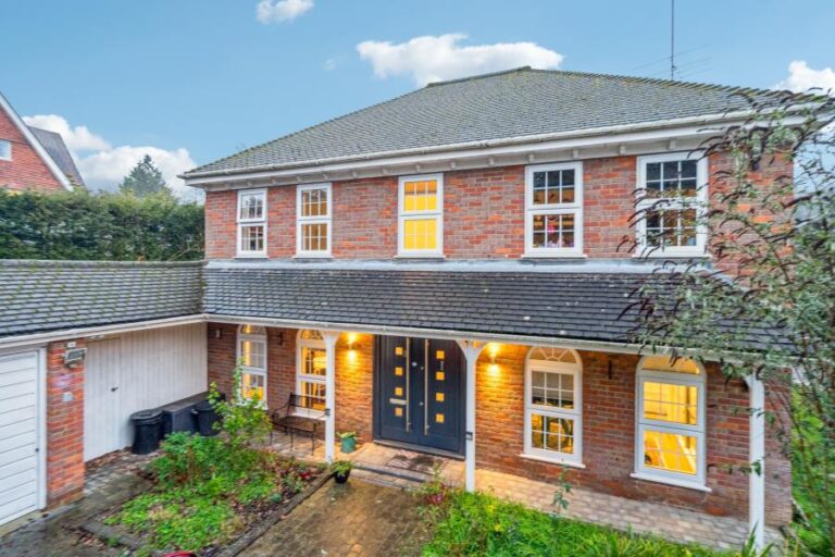 Chelwood Close, Northwood