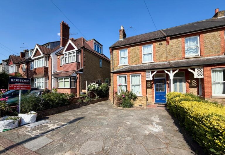 Hallowell Road, Northwood