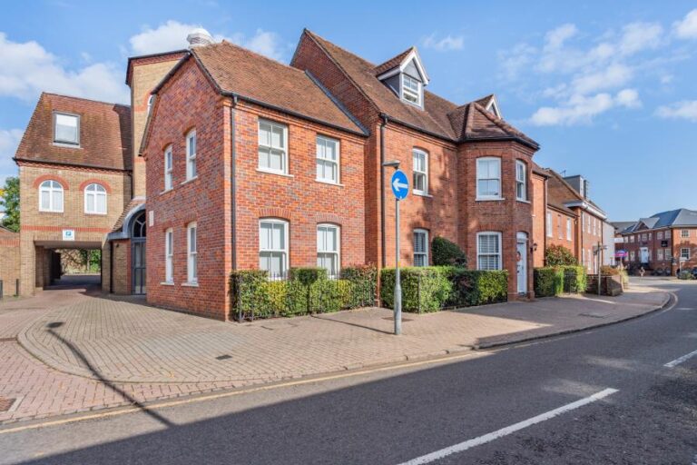 High Street, Rickmansworth