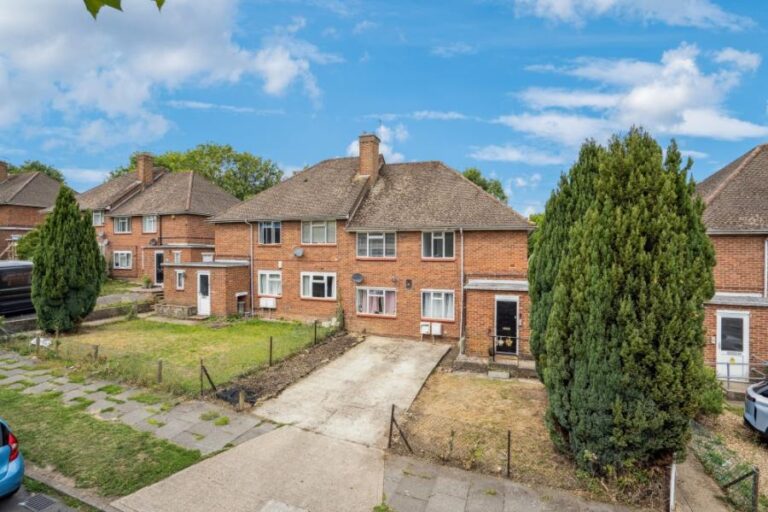 Somerford Close, Eastcote