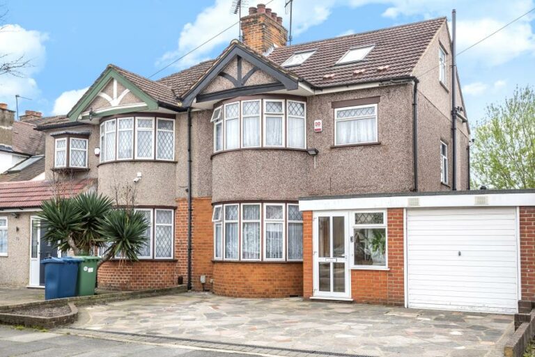 Chestnut Drive, Pinner