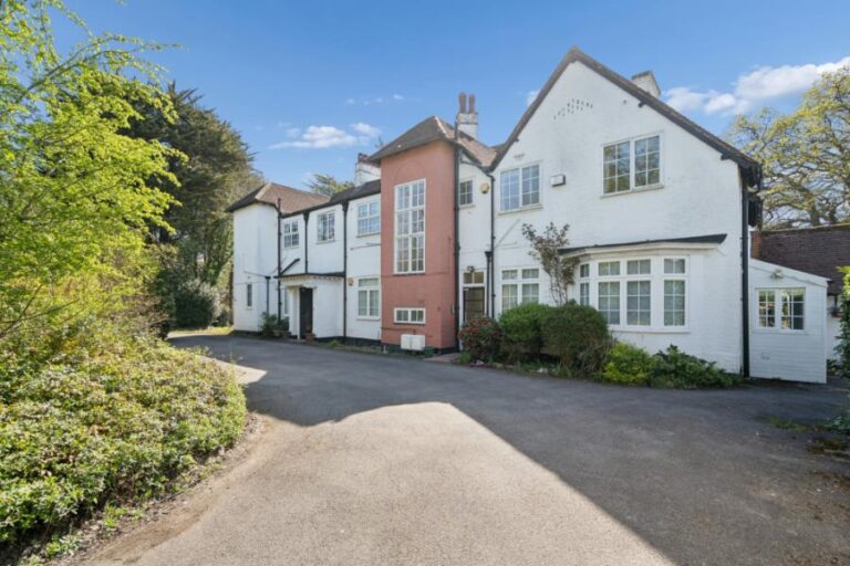 Dene Road, Northwood