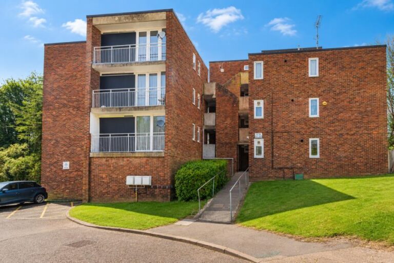 Grangedale Close, Northwood