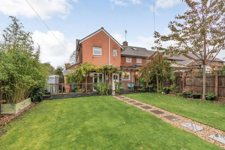 Dulwich Way, Croxley Green, Rickmansworth, WD3