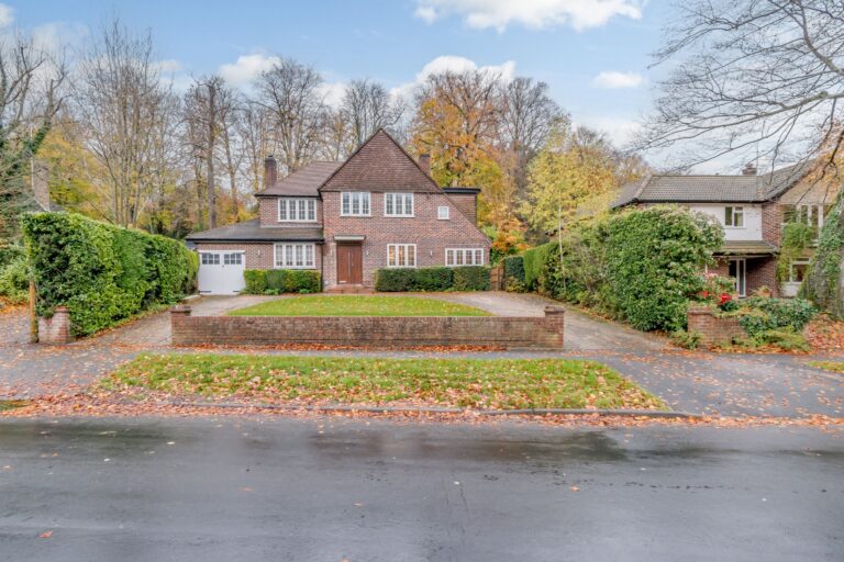 Valley Road, Rickmansworth, WD3