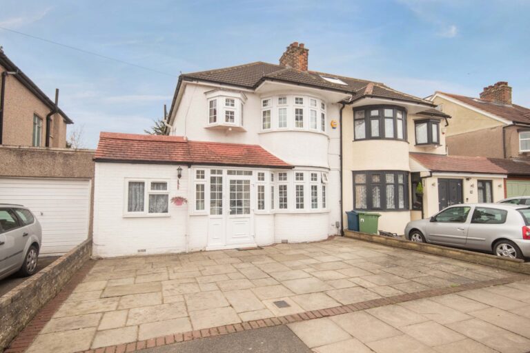 Chestnut Drive, Pinner, HA5