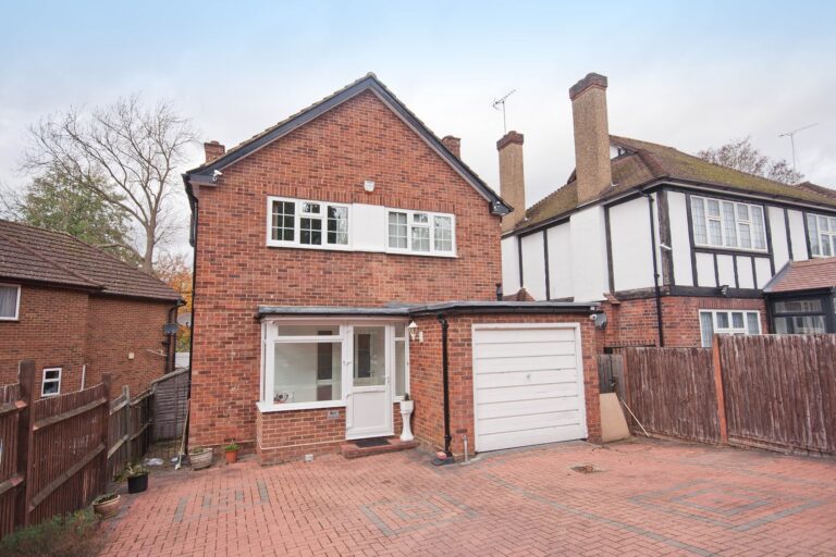 Gladsdale Drive, Pinner, Middlesex HA5