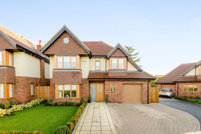 Hambleton Close, Harefield, Middlesex