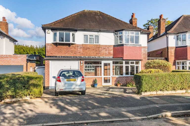 Malpas Drive, Pinner, HA5