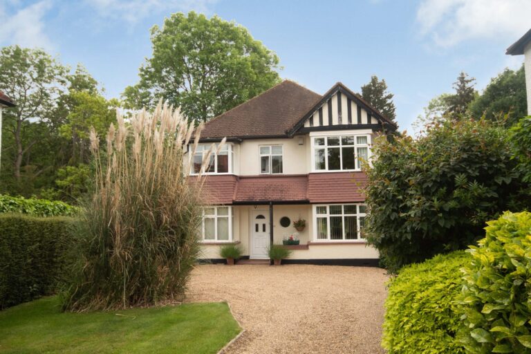 Waxwell Lane, Pinner, HA5