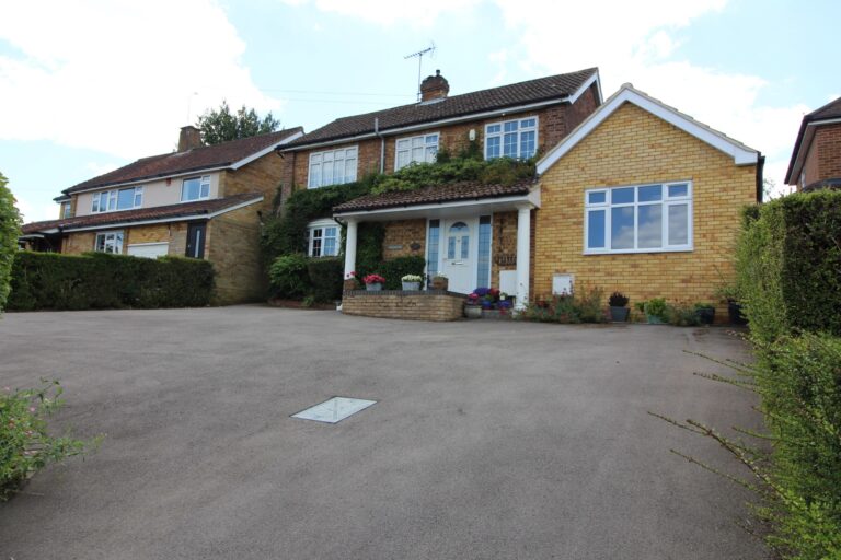 Highfield Way, Rickmansworth, WD3