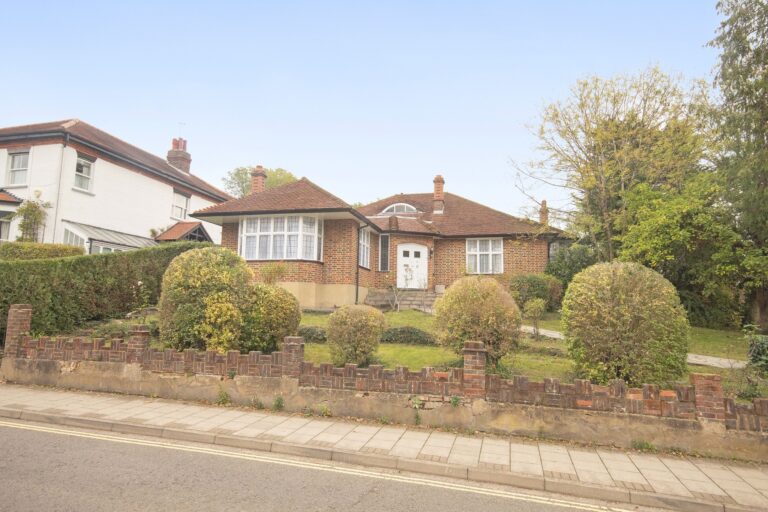 Nower Hill, Pinner, Middlesex, HA5