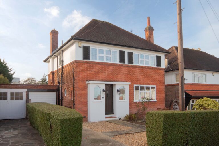 Rochester Drive, Pinner, Middlesex, HA5