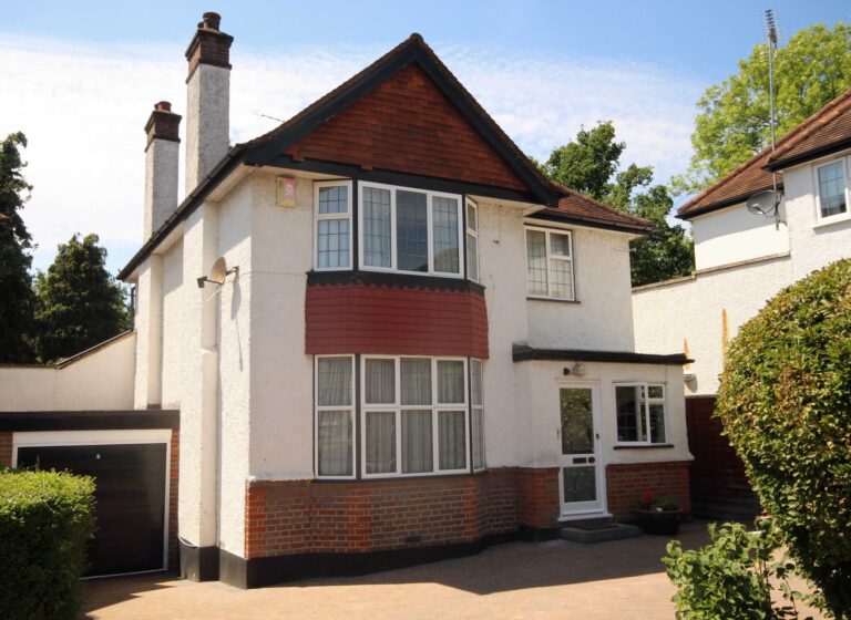 Eastcote View, Pinner, HA5