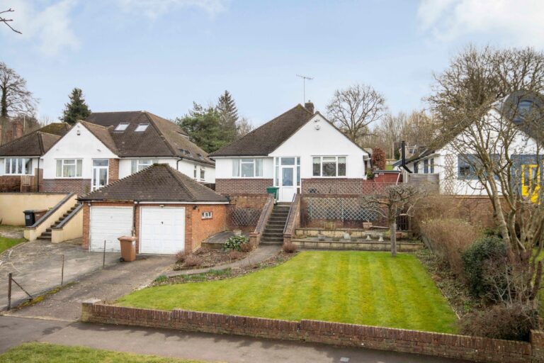 Sherfield Avenue, Rickmansworth, WD3