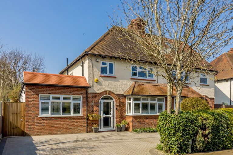 Denham Way, Maple Cross, Rickmansworth, WD3