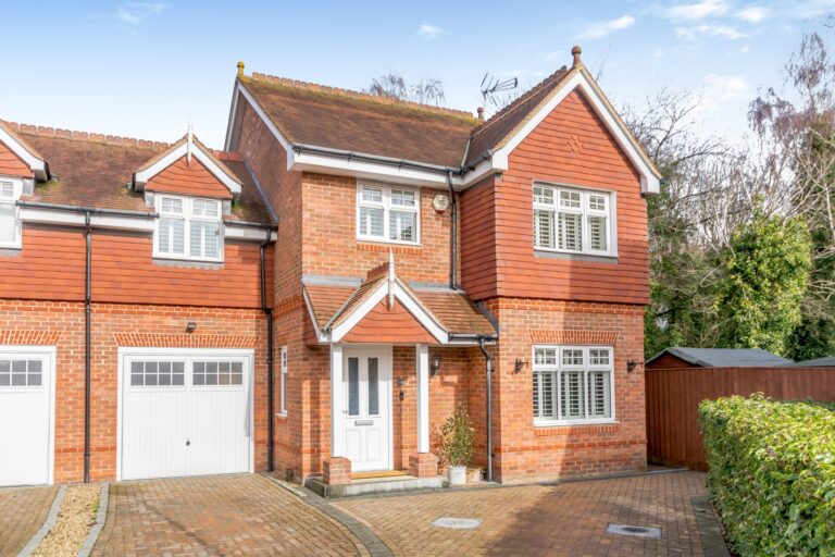 Woodland Chase, Croxley Green, Rickmansworth, WD3