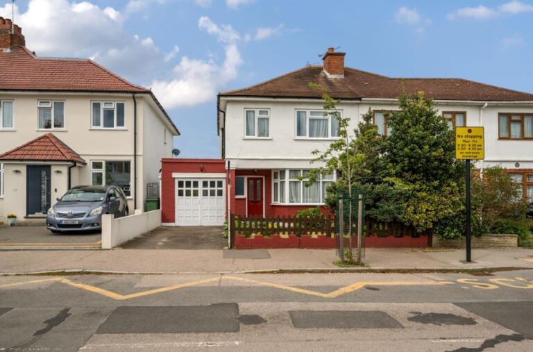 Cannonbury Avenue