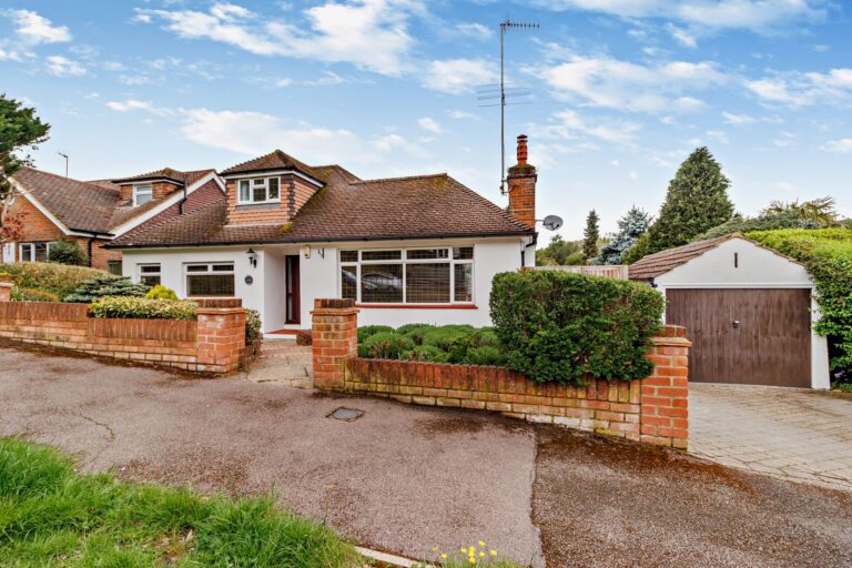 Clements Road, Chorleywood, WD3