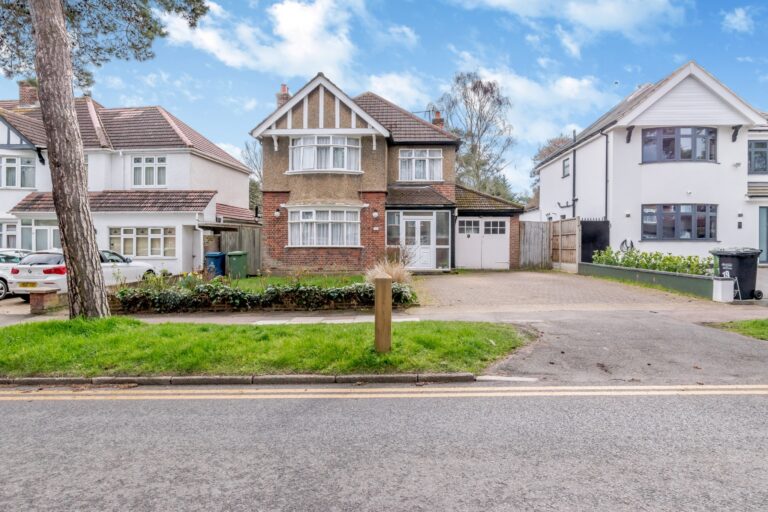 Grimsdyke Road, Hatch End, Pinner, HA5 4PJ