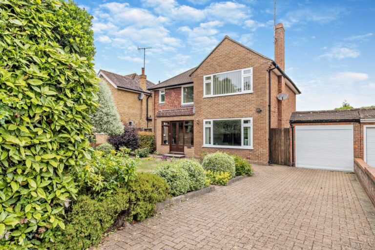 Penn Way, Chorleywood, Herts, WD3