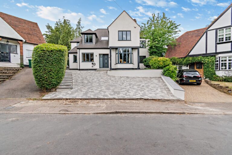 Highfield Way, Rickmansworth, Hertfordshire, WD3