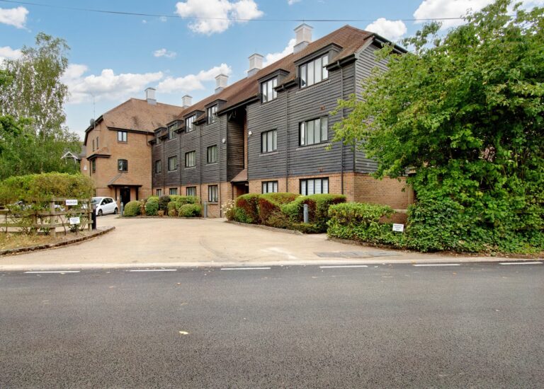 Springwell Lane, Rickmansworth, WD3