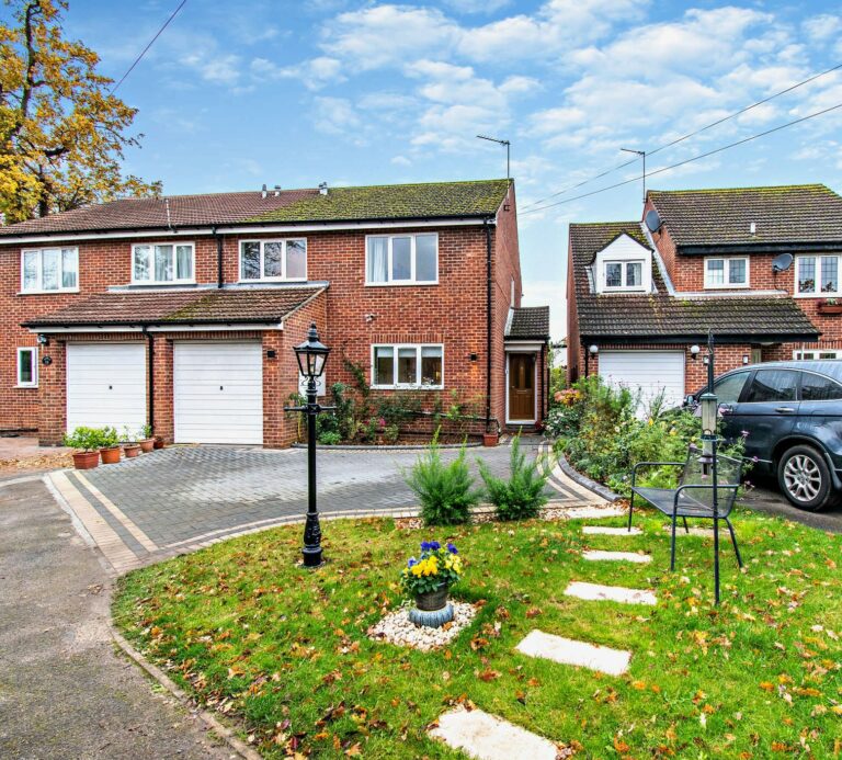 Barmor Close, Harrow, HA2