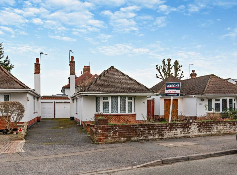 Rushdene Road, Pinner, HA5