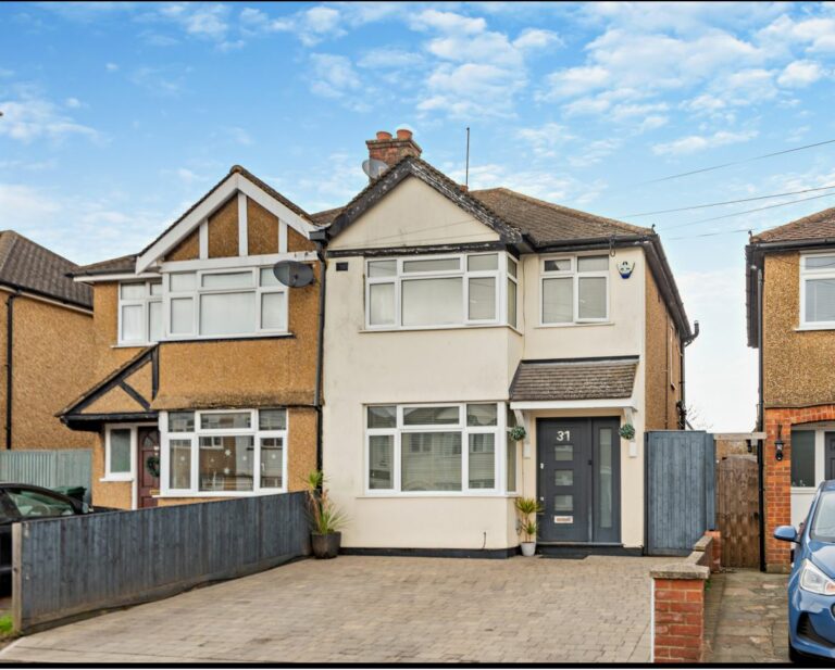 Winchester Way, Croxley Green, Rickmansworth, WD3