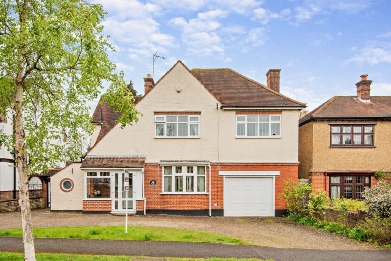 Money Hill Road, Rickmansworth, WD3