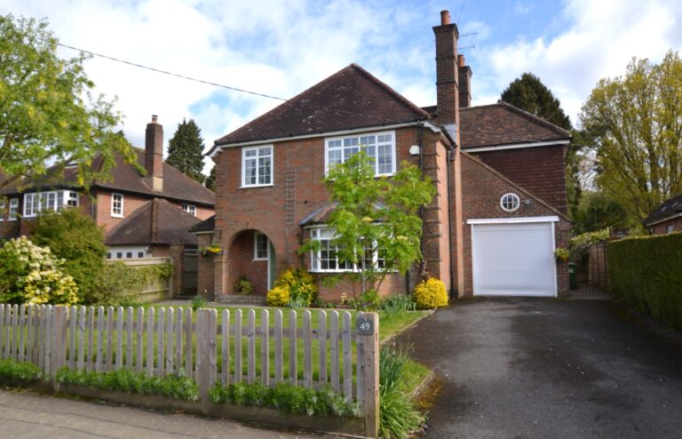 Longfield Drive, Amersham