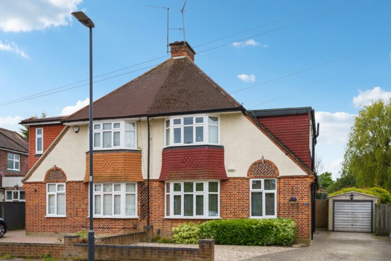 Hill Road, Pinner, HA5