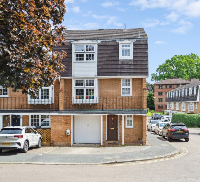 Westbury Lodge Close, Pinner, HA5