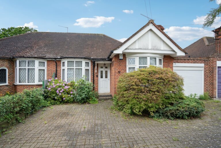 Harlyn Drive, Pinner. HA5