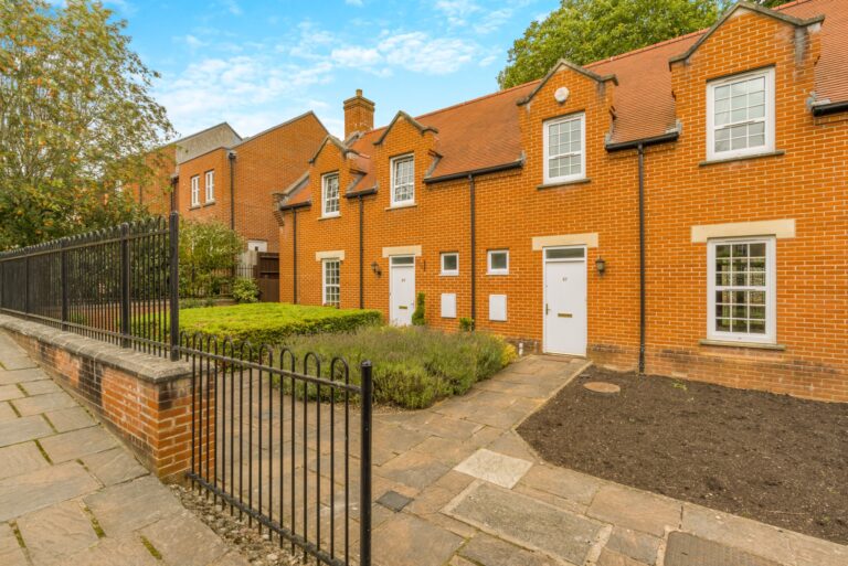 Gilbert Scott Court, Whielden Street, Amersham