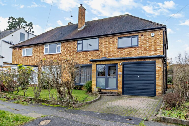 Albury Drive, Pinner, HA5