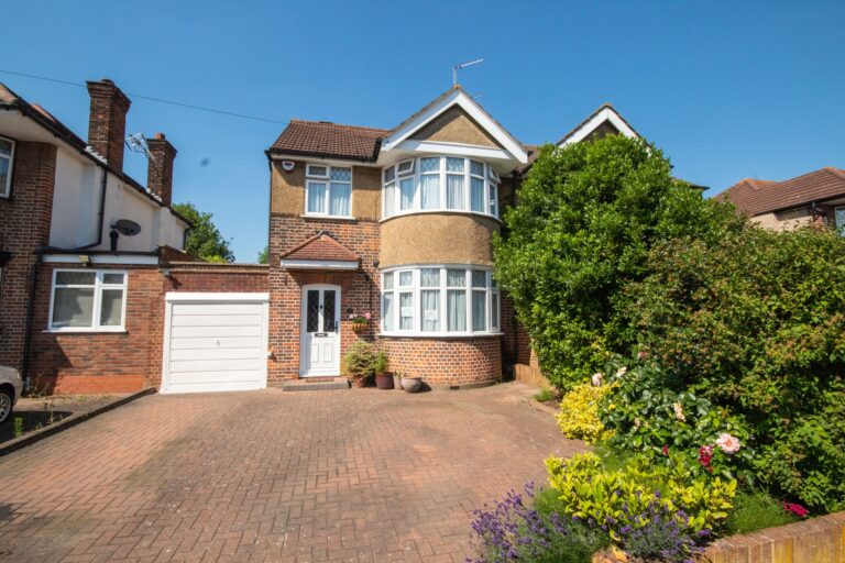 Cannonbury Avenue, Pinner, HA5