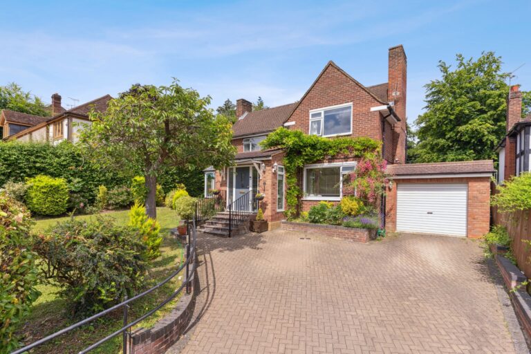 Wyatts Road, Chorleywood, WD3