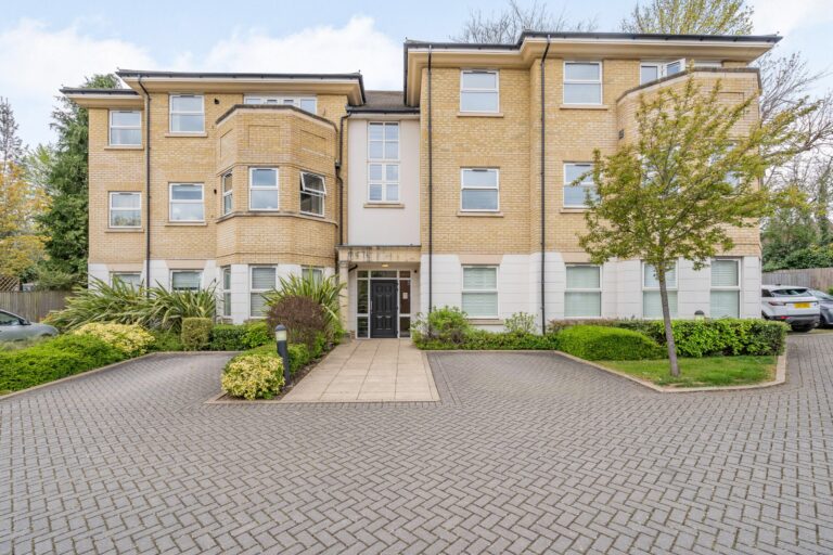 Chiltern Rise, Rectory Road, Rickmansworth, WD3