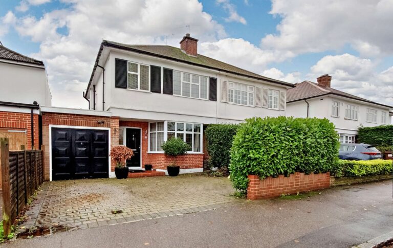 Cannonbury Avenue, Pinner, HA5