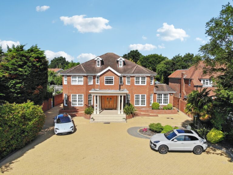 Harvil Road, Ickenham, UB10