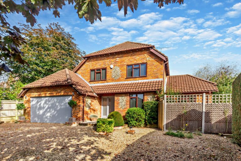 Little Hill, Heronsgate, Chorleywood, WD3