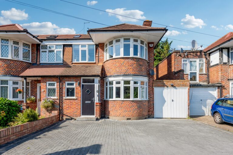 Cannonbury Avenue, Pinner, HA5