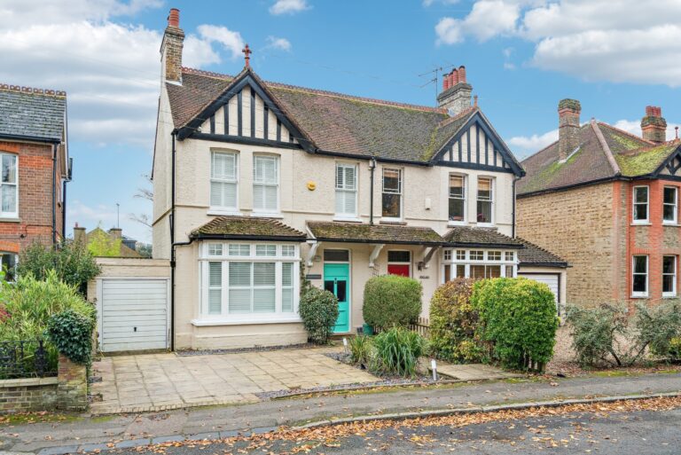 Shire Lane, Chorleywood, WD3