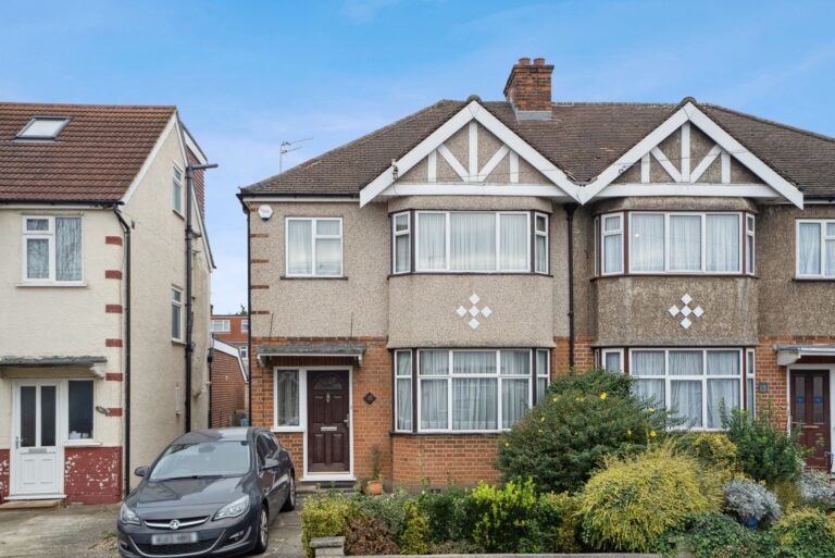 Chestnut Drive, Pinner HA5