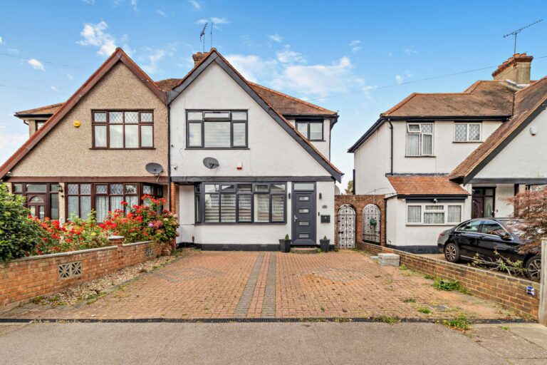 Hillcroft Avenue, Pinner, HA5