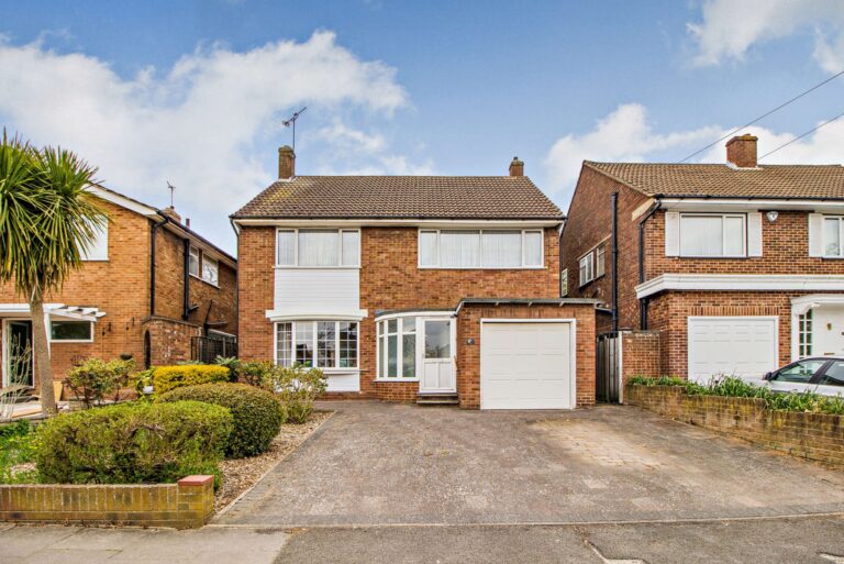 Albury Drive, Pinner, HA5