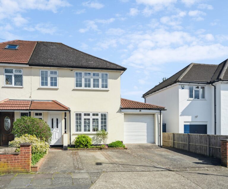 Hazelwood Drive, Pinner, HA5